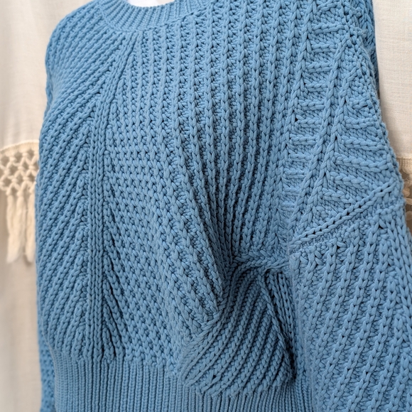 Vince Vibrant Blue Crew Neck Sweater - Picture 4 of 7